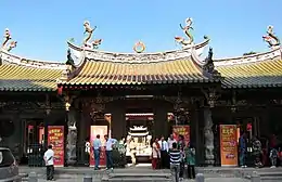 Front entrance of Thian Hock Keng Temple, Singapore.