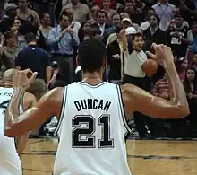 Duncan from behind on the court