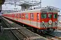 Set 8108 repainted in original beige and orange livery in June 2005