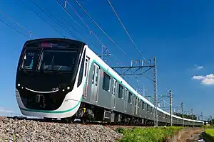 A Den-en-toshi Line 2020 series set in August 2021