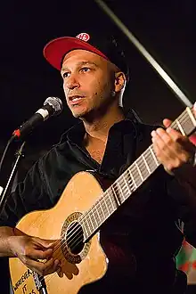 Morello performing as The Nightwatchman in May 2006