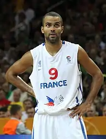 Tony Parker playing for the French national team