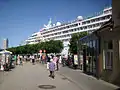 Cruise ship at Ostpreussen Quay, close to the Vorderreihe promenade