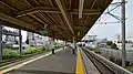 The platforms viewed from the up (Ikebukuro) end in November 2015