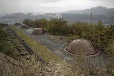 Row of four rotating turrets on the fort's roof