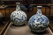 Two Chinese flasks with dragons; 1403-1424; underglaze blue porcelain; height (the left one): 47.8 cm, height (the right one): 44.6 cm; British Museum (London)