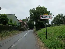 The road into Vacqueriette-Erquières