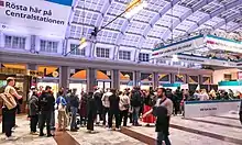 Hundreds queue to vote at Stockholm Central Station, 35 minutes before closing time, on election day, 11 September 2022