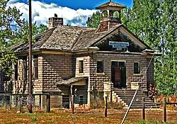 Valmont School, built in 1911 (2010 photo)