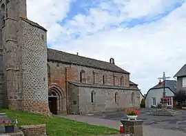 The church of Saint-Saturnin, in Valuéjols