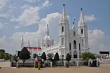 Image 2Basilica of Our Lady of Good Health in Velankanni, Tamil Nadu (from Tamils)