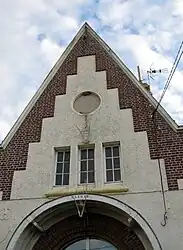 The front of the town hall in Vendelles