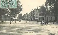 Junction of Avenue de Paris and Rue des Chantiers (now Rue des Etats-Généraux) at the beginning of the 20th century.