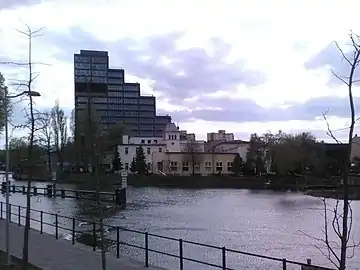 Nordic Haven building in the backdrop