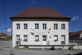 The town hall in Ville-du-Pont