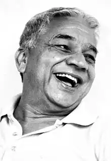 Bhatt at his residence in Ahmedabad, 1995