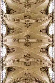 Decorated vaults of the nave