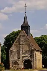 The church of Saint-Saturnin, in Vouillon