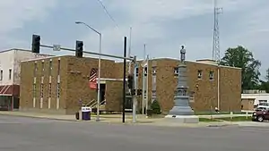 Wabash County Courthouse in Mount Carmel