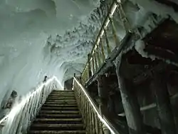 Wannian Ice Cave (万年冰洞)