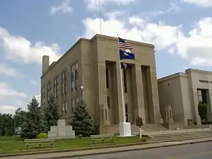 Webster County Courthouse in Dixon