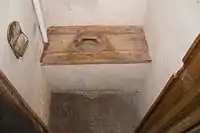 Toilet (modernized, originally just a ton)