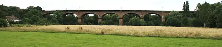 The whole viaduct, viewed from the south