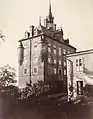 Period view of the castle's front facade from the eastern side (1881)