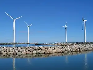 The wind farm at Bønnerup Strand.