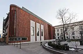 Wyspiański Pavilion in Krakow (by Krzysztof Ingarden, 2006–07)