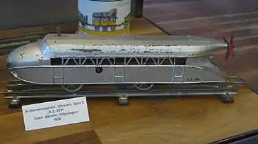 1932 O-gauge model of the Schienenzeppelin