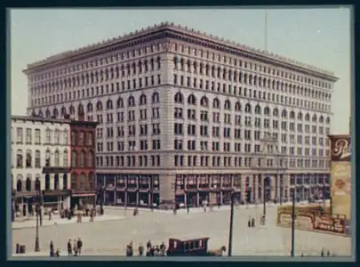 Ellicott Square Building (1896) by Daniel Burnham