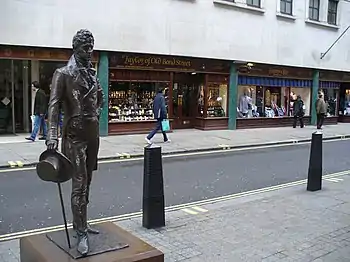 Statue of Beau Brummell in Jermyn Street