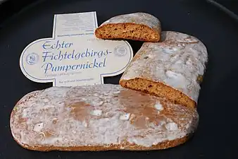 Pumpernickel gingerbread