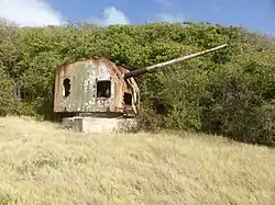 This bigger HARP gun is about 250 m past the barrier. It resembles a US 6 inch Naval gun and turret from the Second World War.